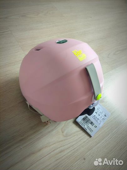 Шлем горнолыжный