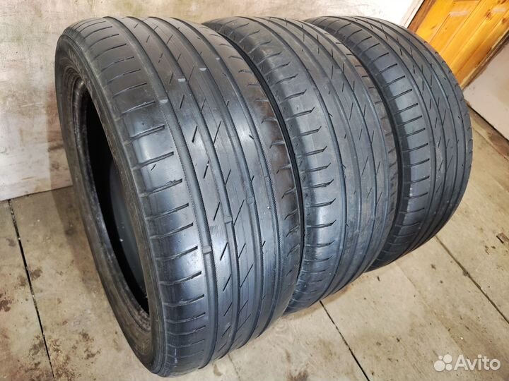 Nokian Tyres Hakka Black 235/50 R18