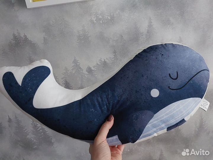 Подушка интерьерная детская кит