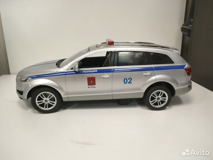 Игрушка на радиоуправлении rastar Audi Q7