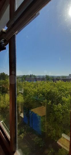 2-к. квартира, 49 м², 5/5 эт.