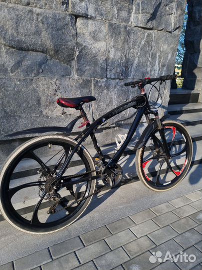 Велосипед BMW на литье,26р колес,21 скорость