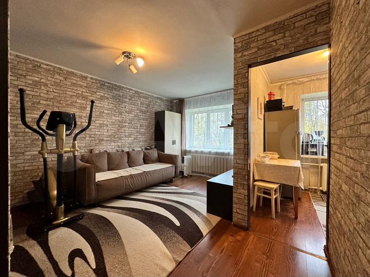 2-к. квартира, 44,5 м², 1/3 эт.