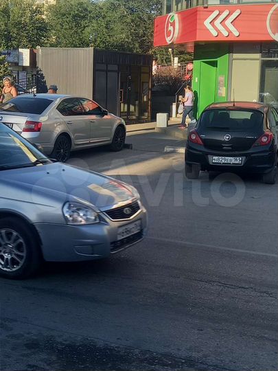 Торговая площадь, 13 м²