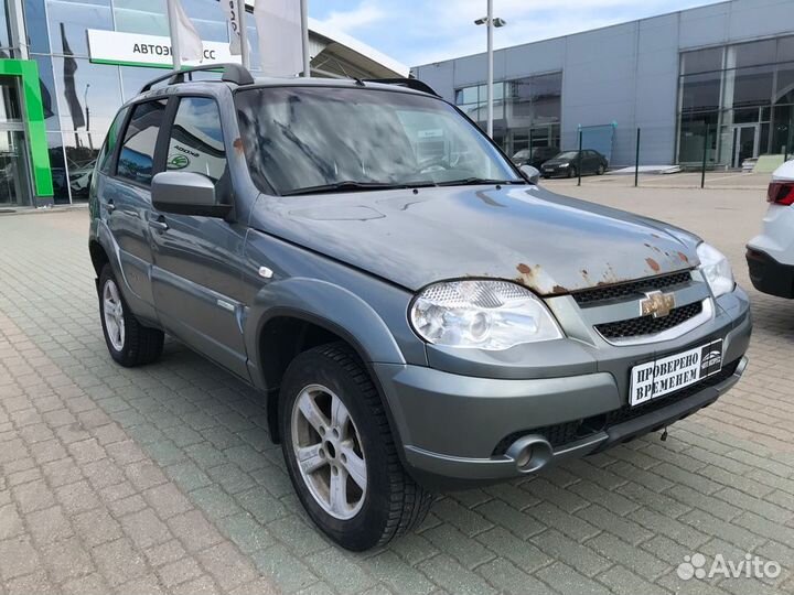 Chevrolet Niva, 2013