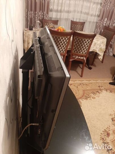 Подставка под телевизор