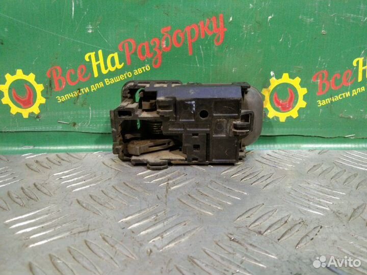 Ручка внутренняя передняя правая Nissan Sunny