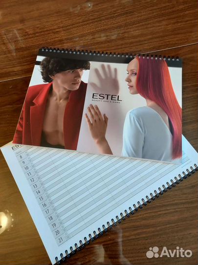 Палитра красок для волос, книга записи, журналы пр