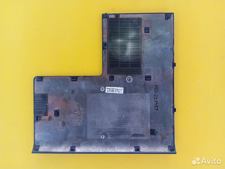 Крышка поддона 684172-001 HP G6-2000