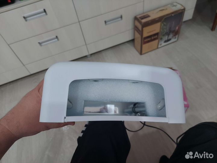 Уф лампа для ногтей