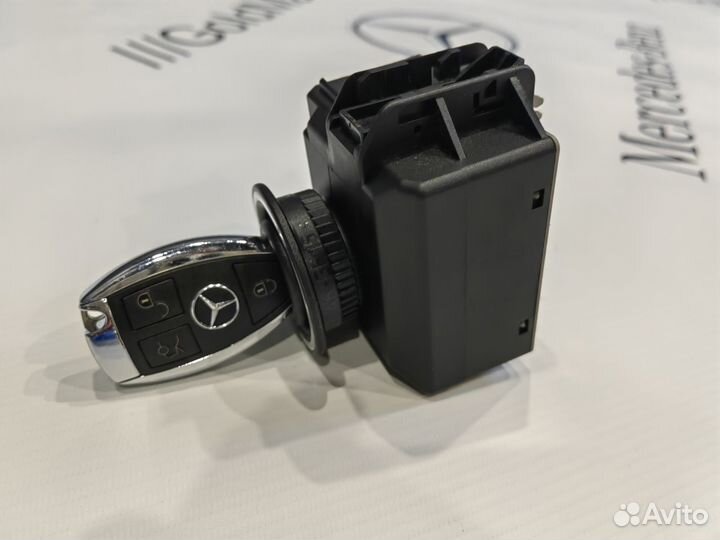 Замок зажигания с ключом W212