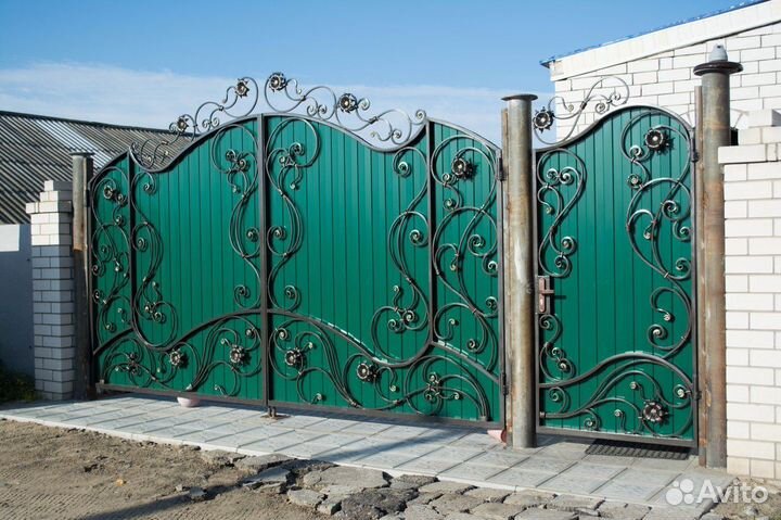 Ворота кованые