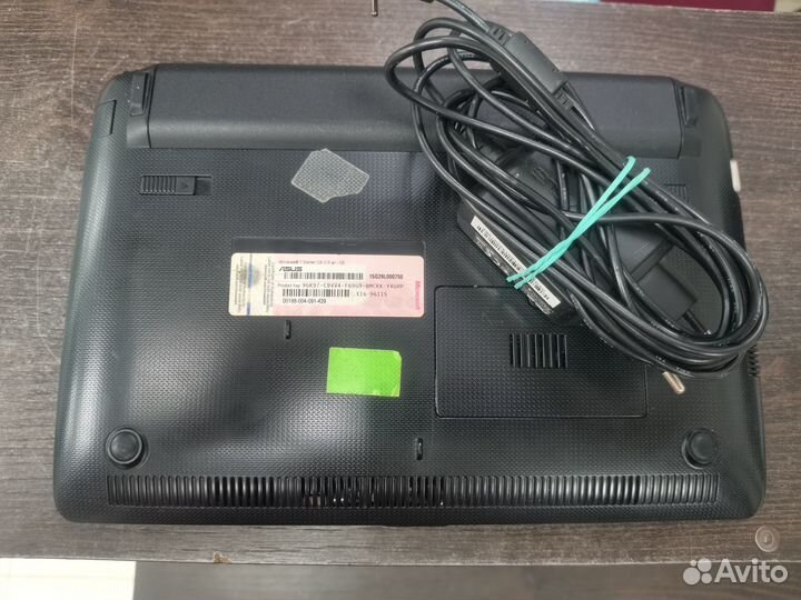 Нетбук Asus Eee1015bx