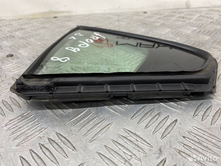 Б/У форточка (стекло глухое, кузова, двери )