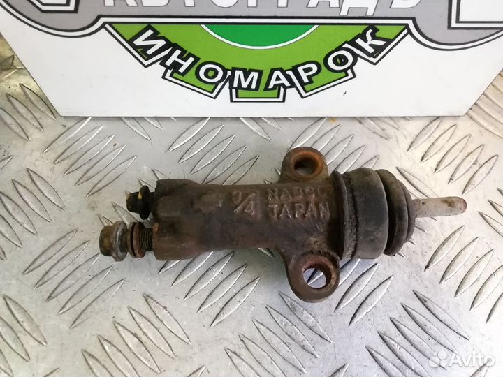 Цилиндр сцепления рабочий Nissan Patrol K160
