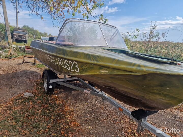 Моторная лодка Казанка 5м3