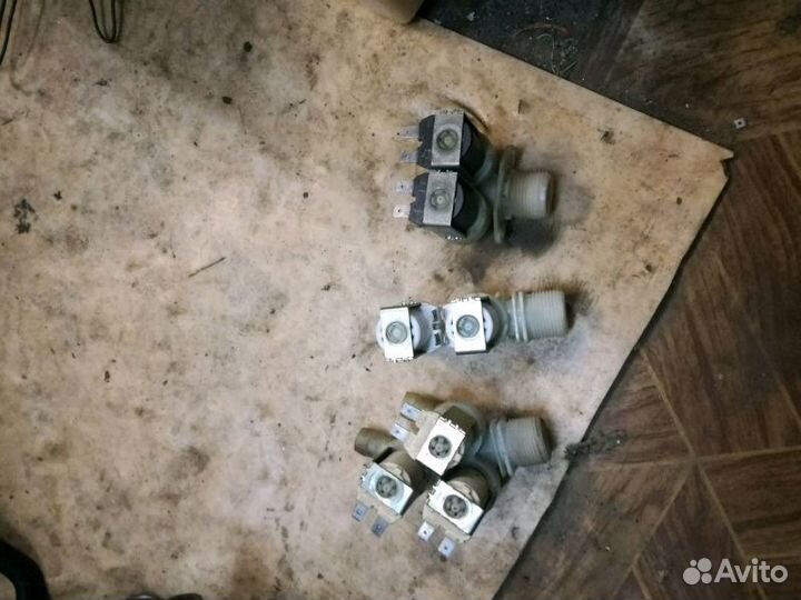 Клапан подачи воды Б/У на стиральную машину