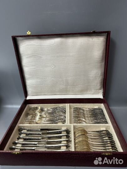 Набор ложек вилок ножей