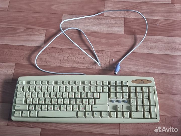 Клавиатура genius