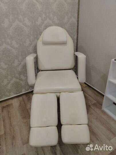 Педикюрное кресло