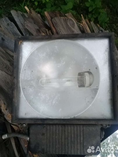 Светодиодный прожектор