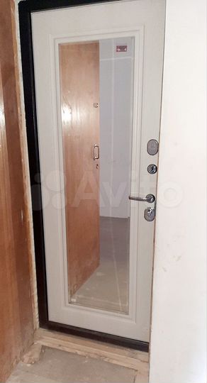 2-к. квартира, 70 м², 5/5 эт.