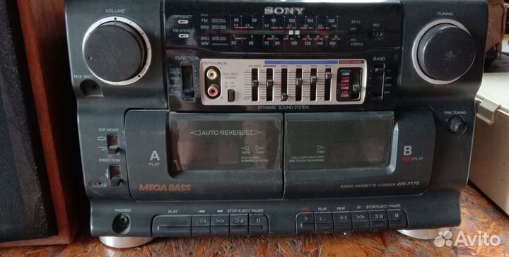 Музыкальный центр sony