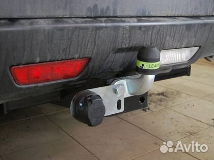 Фаркоп на Nissan X-Trail