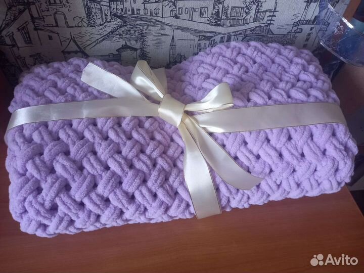 Плед детский вязаный