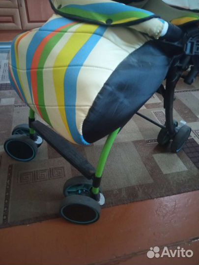 Прогулочная коляска