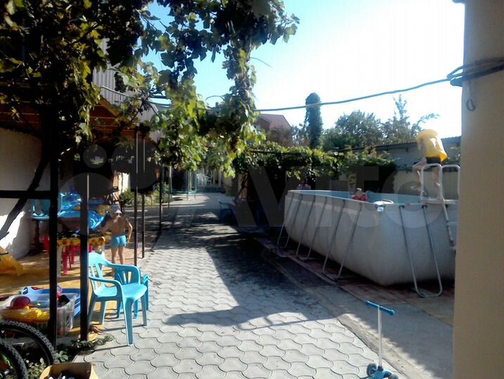 Комната 14 м² в 4-к., 1/1 эт.