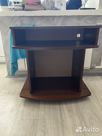Тумба под телевизор