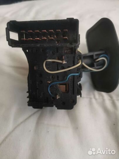 Renault Logan переключатель подрулевой 2004-2015