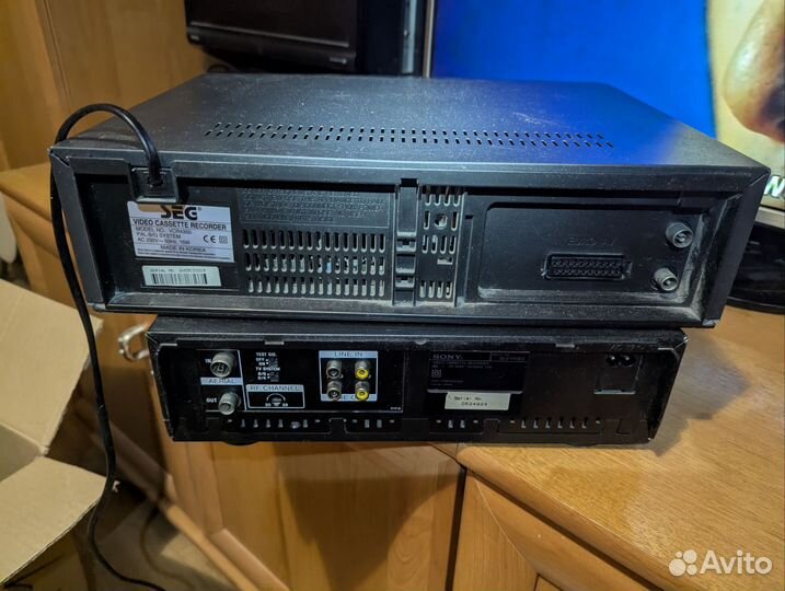 Видеомагнитофон Sony и Seg