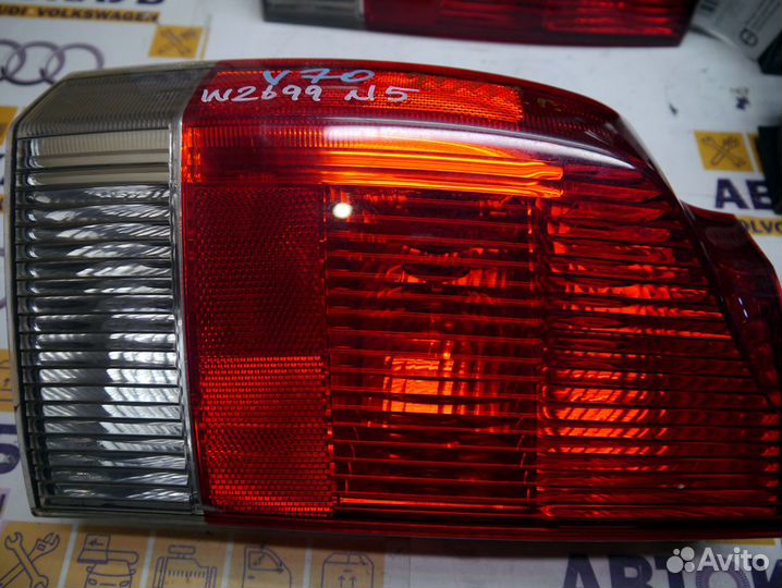 Задний фонарь нижний левый дорестайл V70/XC70 Воль