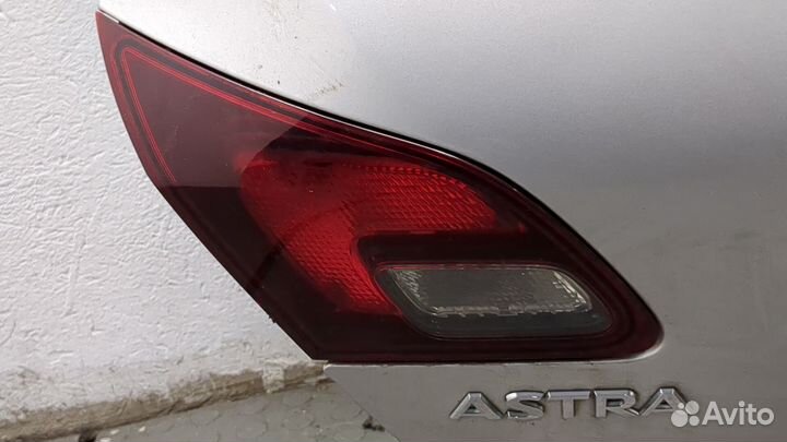 Крышка багажника Opel Astra J, 2012