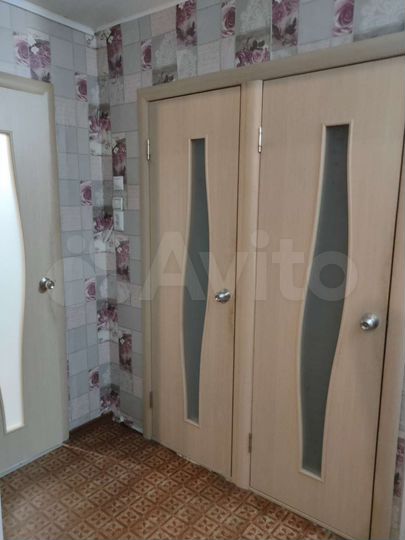 2-к. квартира, 53 м², 3/5 эт.