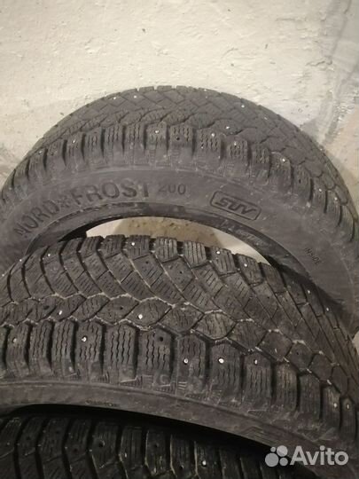 Gislaved Nord Frost 200 215/65 R16