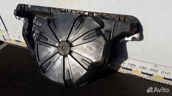 Корыто пластиковое Renault Megane 2 2005