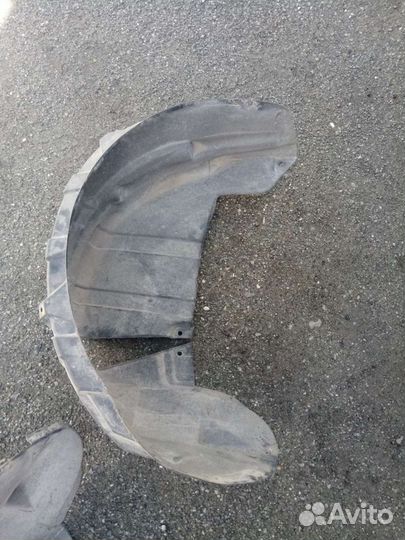 Подкрылок задний suzuki sx 4