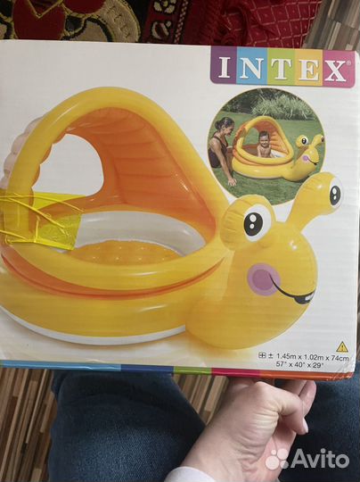 Детский надувной бассейн б/у