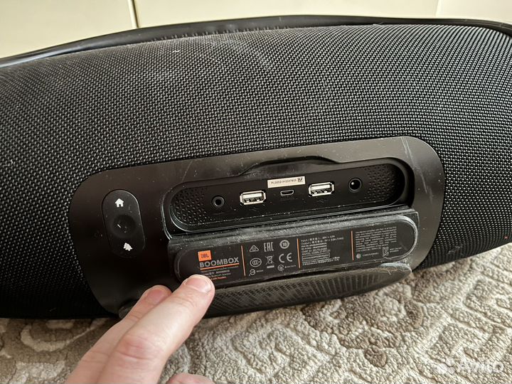 Колонка jbl boombox 1