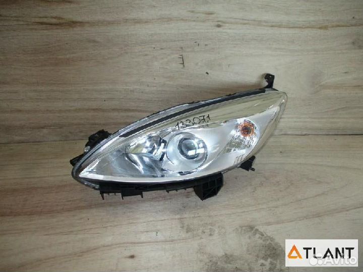 Фара передняя левая mazda premacy