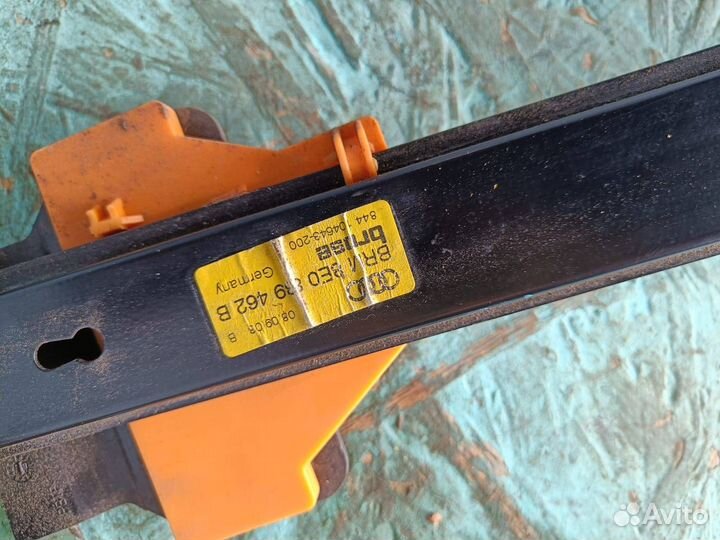 Стеклоподъемник задний правый Audi A4 B6