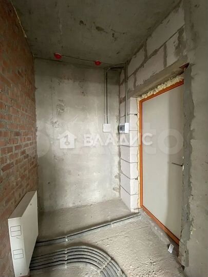 2-к. квартира, 57 м², 2/16 эт.