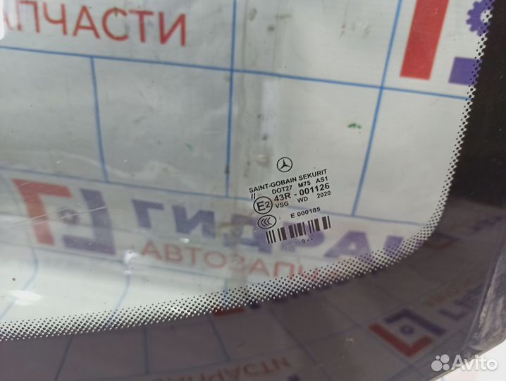 Стекло лобовое Mercedes-Benz CLS-Class 500 (W219)