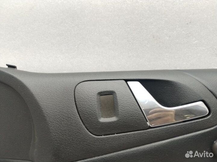 Обшивка двери передняя правая Skoda Octavia A4 BCA