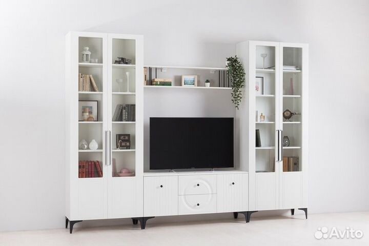 Шкаф - витрина (сервант)