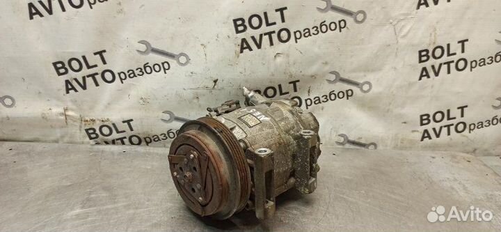 Компрессор кондиционера Nissan Elgrand E51 VQ35DE