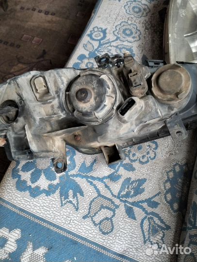 Фары Рено Меган 2